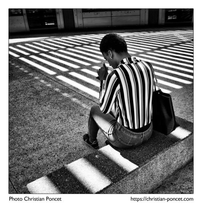 Contraste de formes et répétition Contraste de formes et répétition