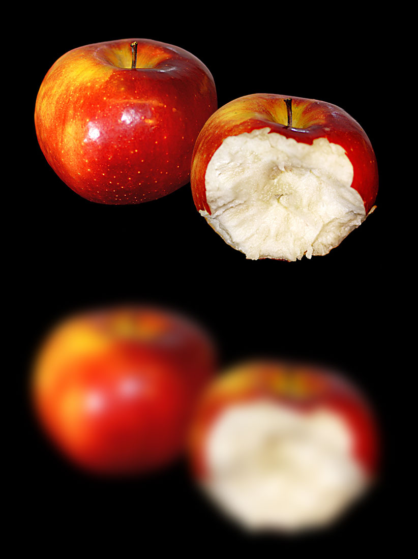 Exemple de flou gaussien (10 pixels) Exemple de flou gaussien (10 pixels)